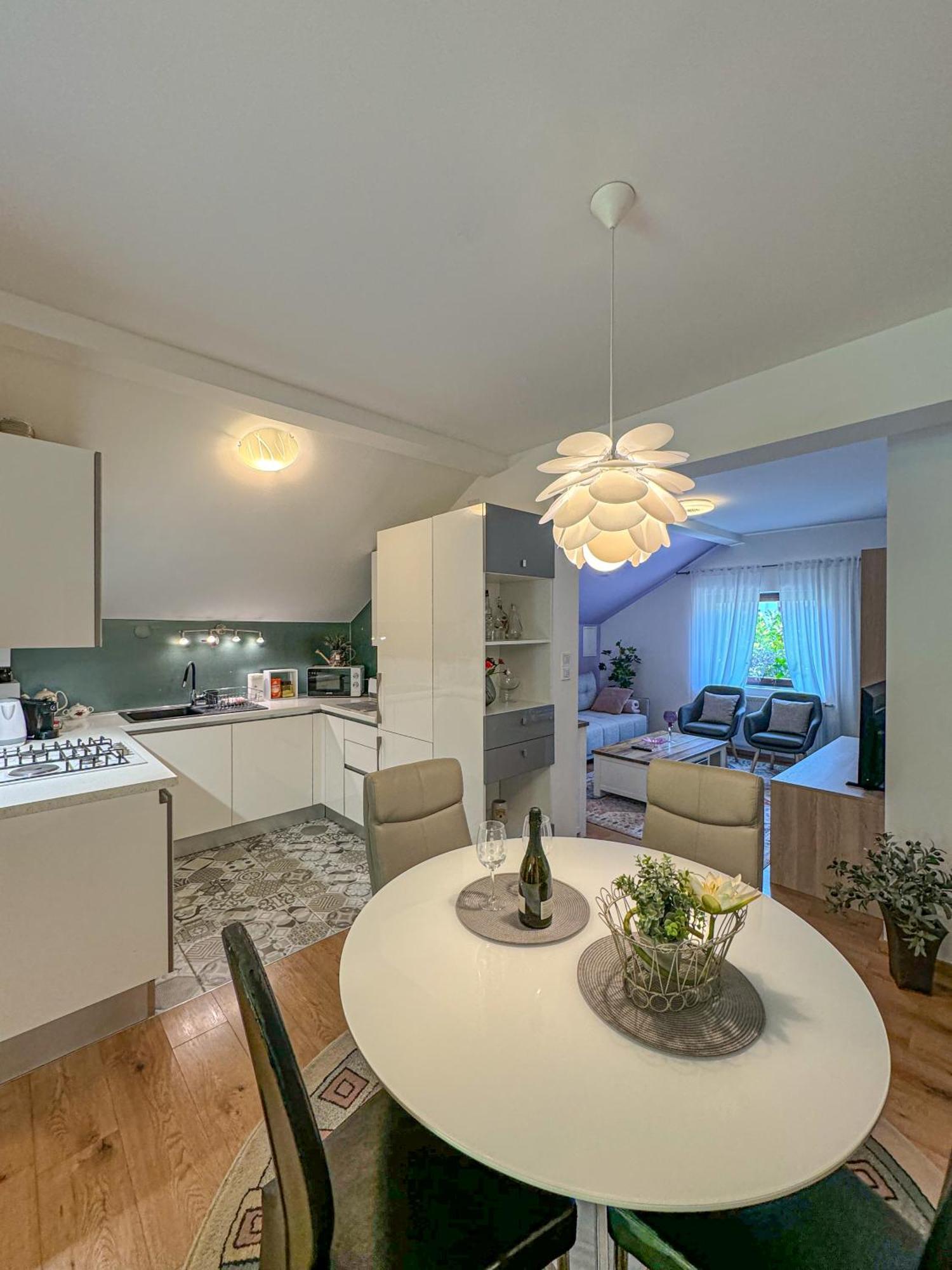 Apartman Mibel Zagreb Extérieur photo